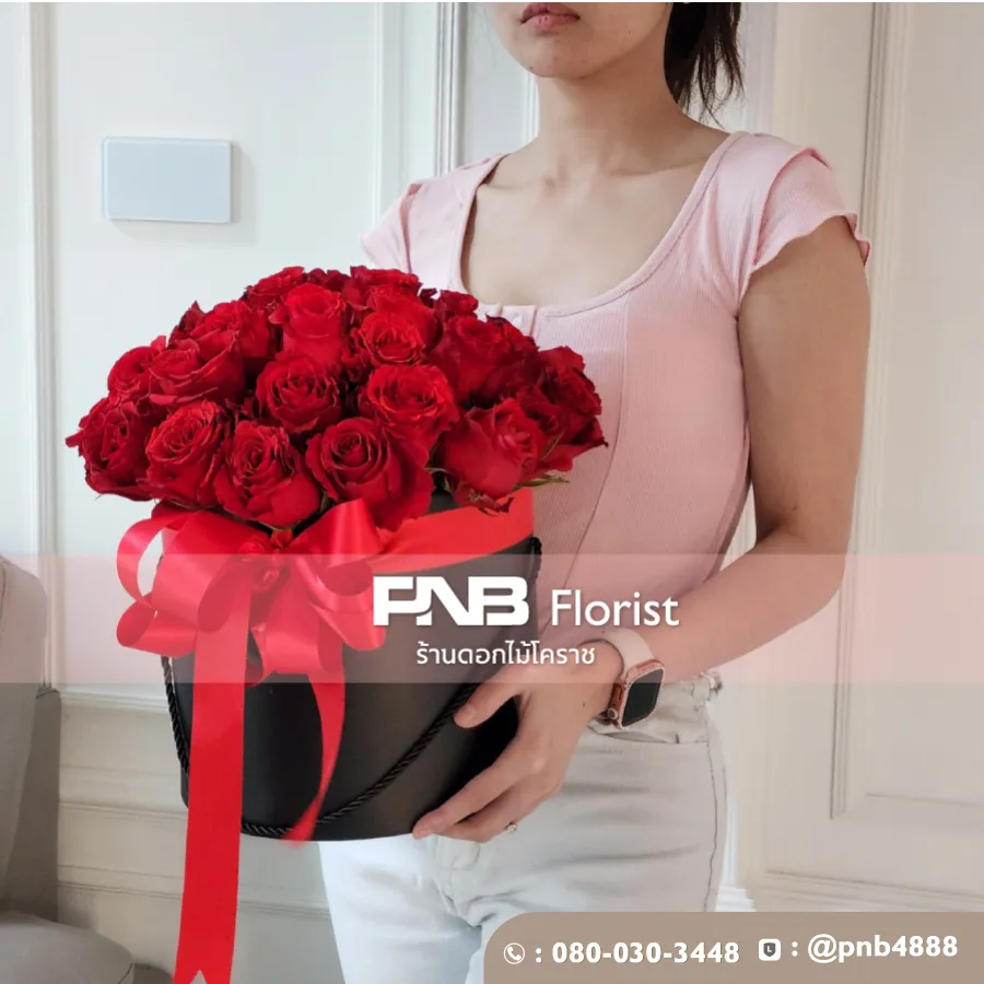 กล่องกุหลาบแดงพรีเมียม "Black Box of Passion" - ร้านดอกไม้โคราช PNB Florist